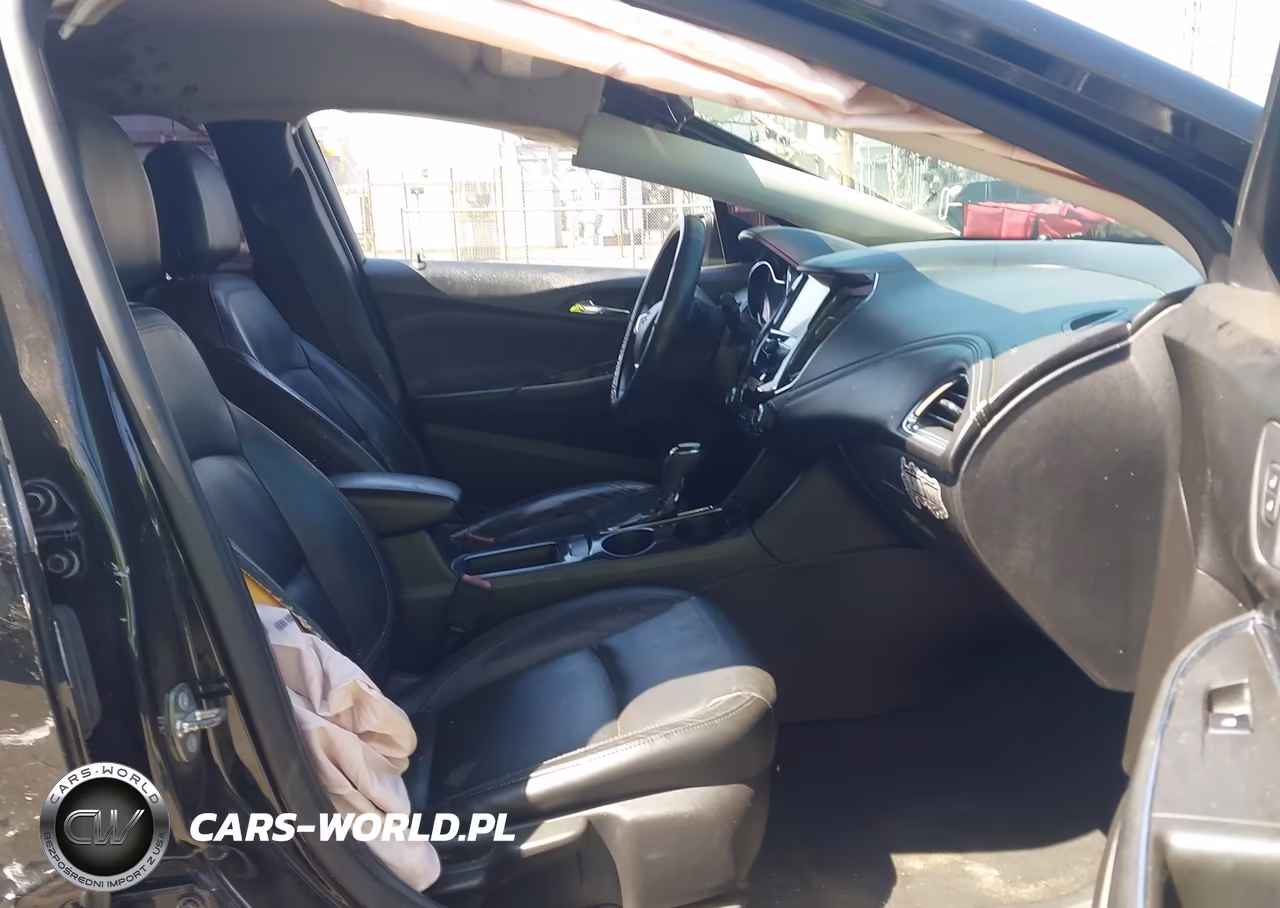 2017 Chevrolet Cruze Premier Auto VIN:1G1BF5SM1H7249746 - 5