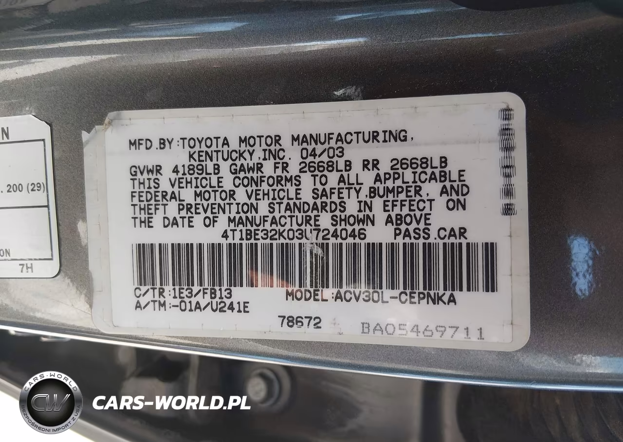 2003 Toyota Camry Le VIN:4T1BE32K03U724046 - 9