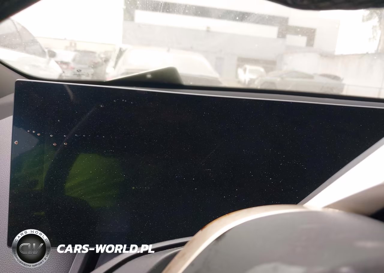 2023 BMW Ix xDrive50 VIN:WB523CF06PCM54850 - 18