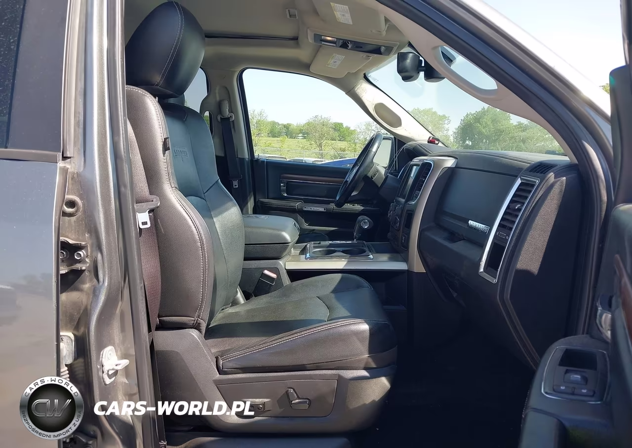 2013 Ram 1500 Laramie VIN:1C6RR7NT3DS661936 - 5