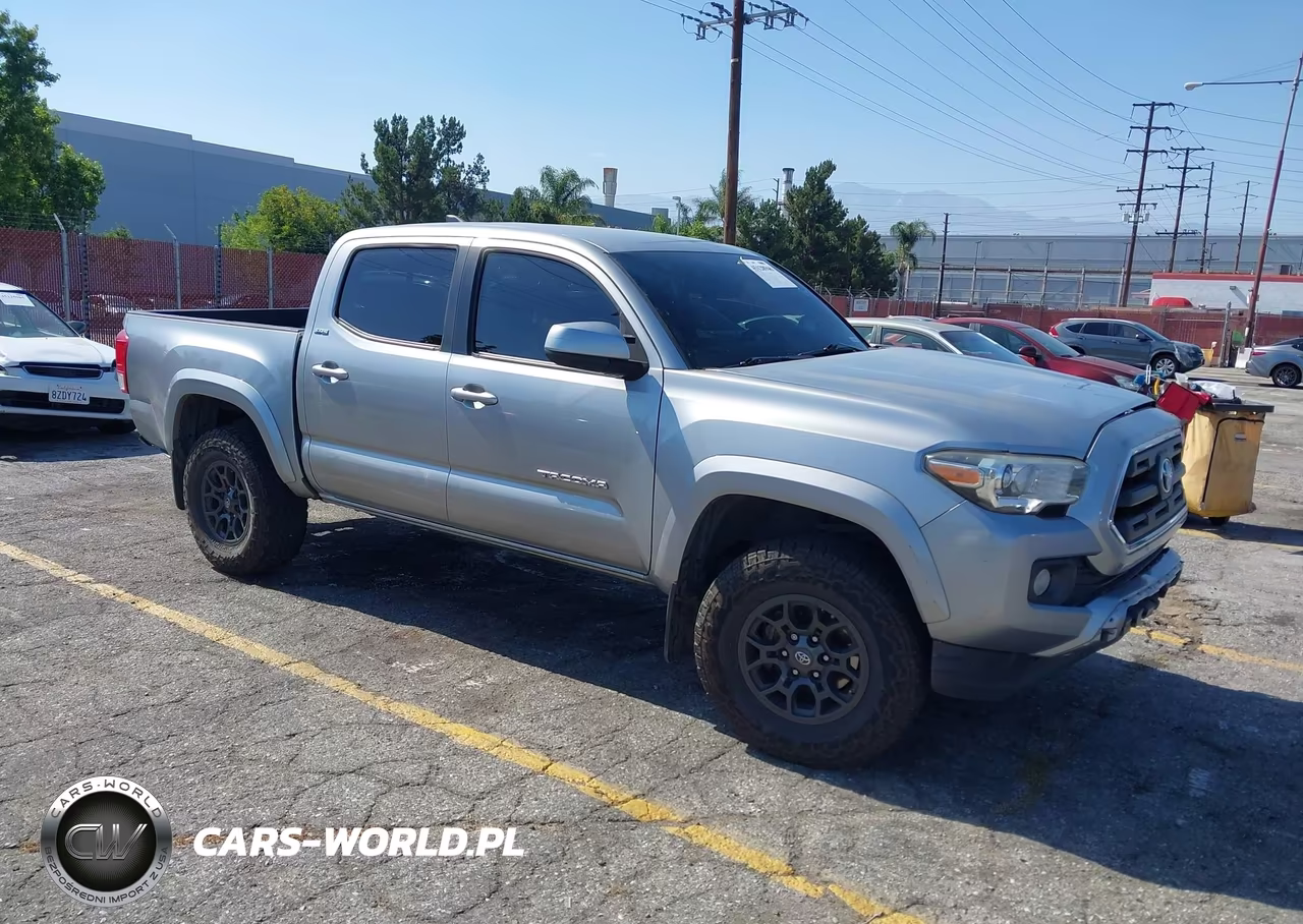 2017 Toyota Tacoma Sr5 V6 – zdjęcie 1 z 15