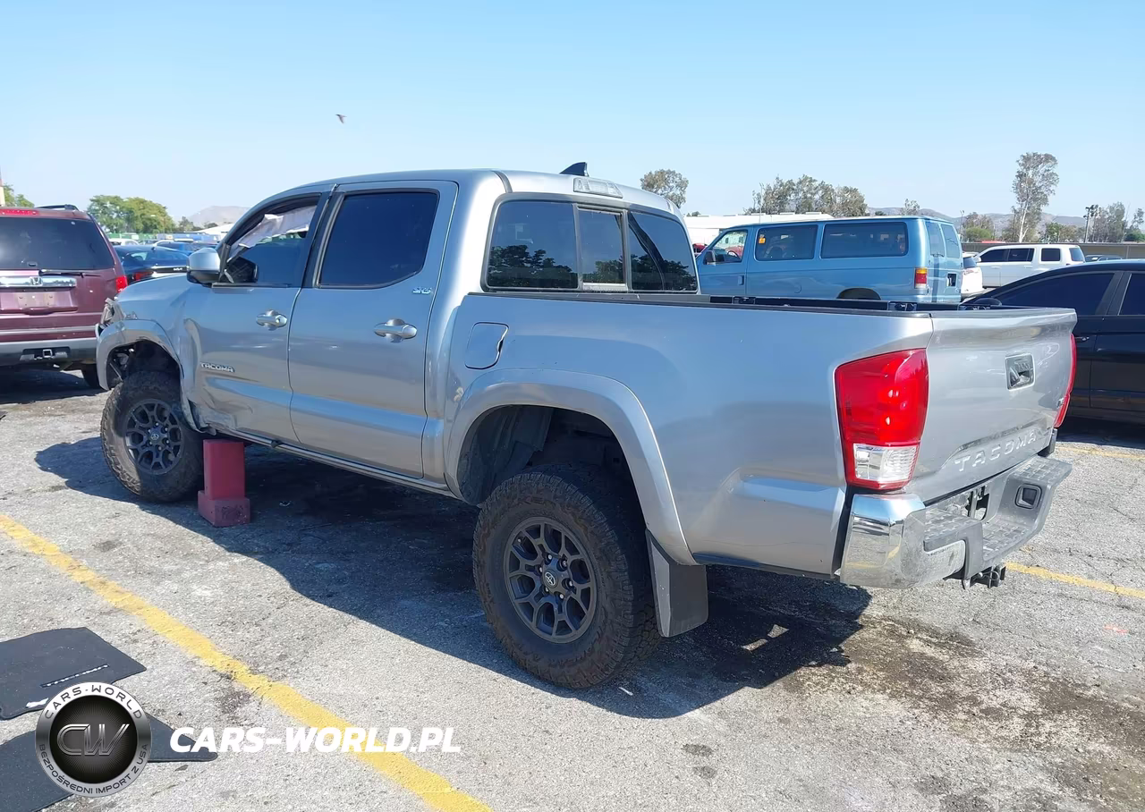 2017 Toyota Tacoma Sr5 V6 VIN:3TMAZ5CN0HM046340 - 3