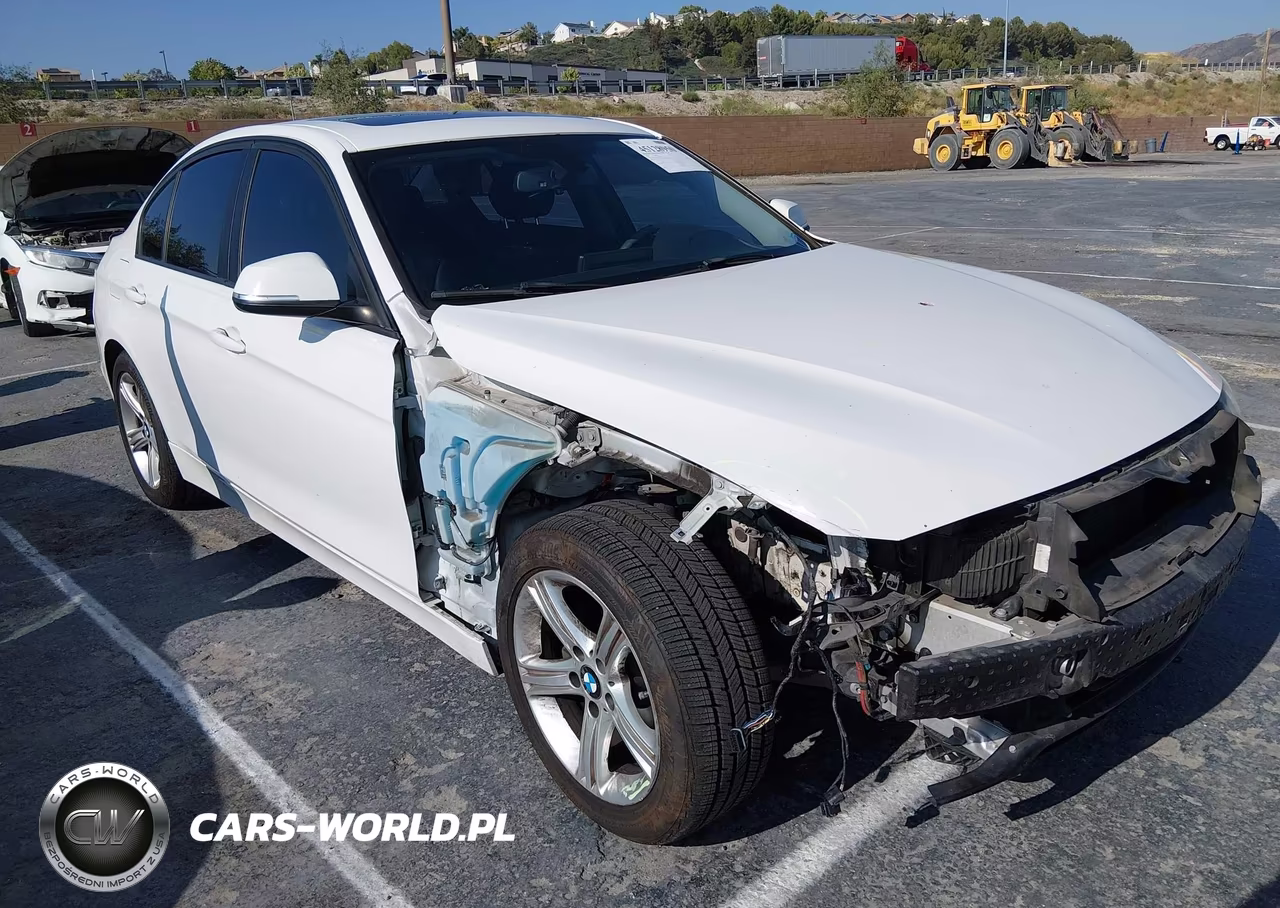 2013 BMW 328I – zdjęcie 1 z 14