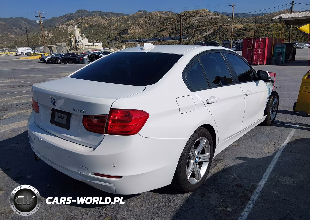 2013 BMW 328I VIN:WBA3A5C52DF603725 - 4