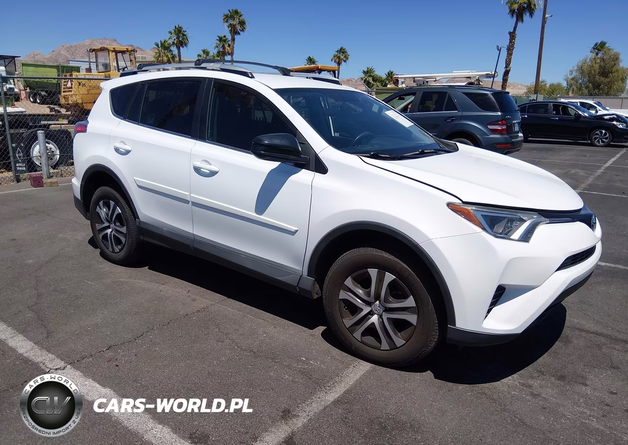 2016 Toyota Rav4 Le – zdjęcie 1 z 16