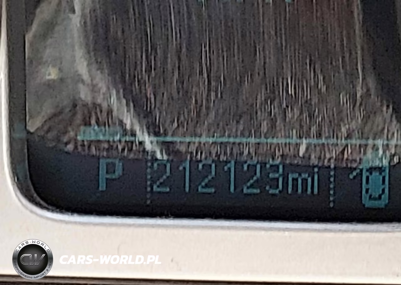 2013 Chevrolet Camaro 2Ls VIN:2G1FA1E33D9188520 - 16