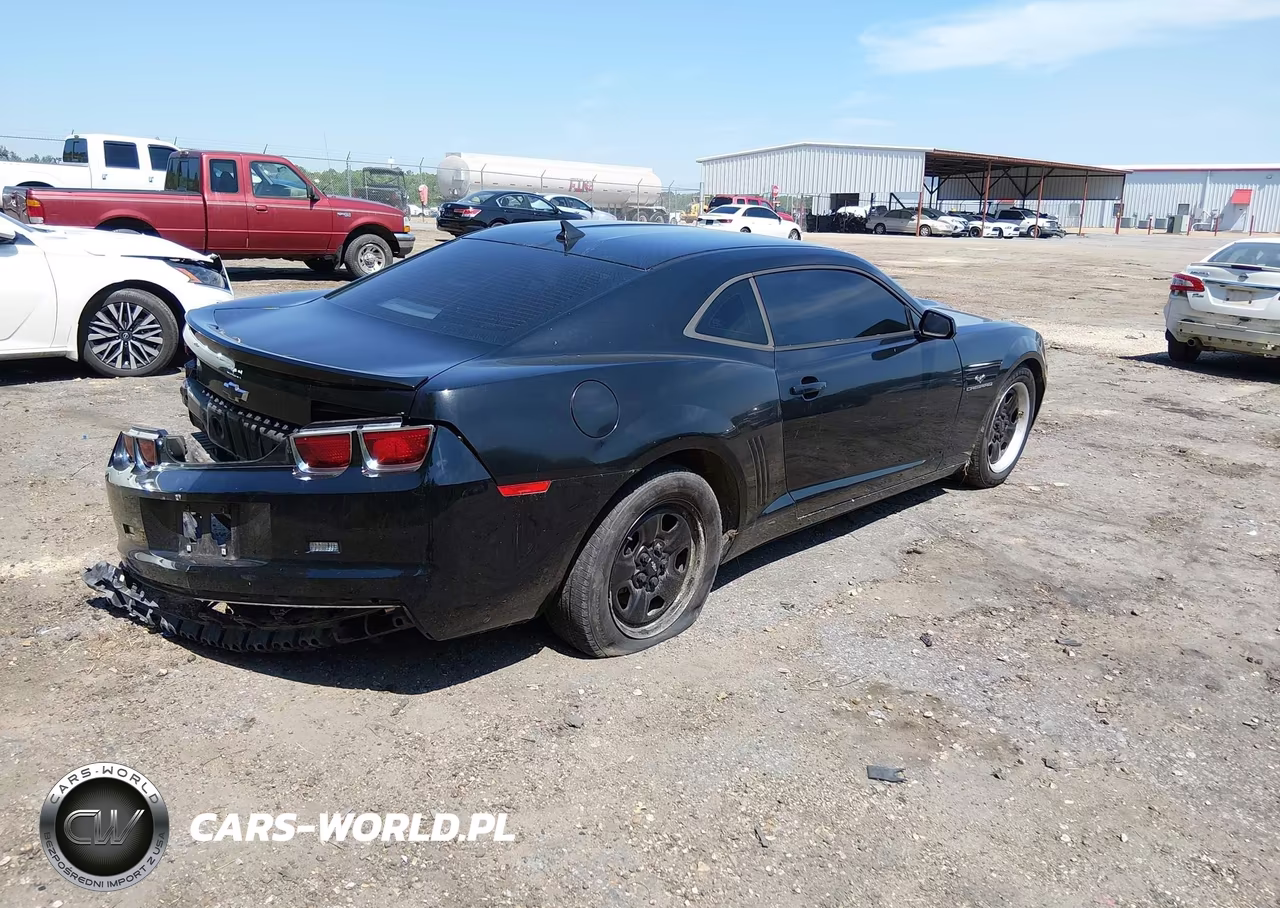 2013 Chevrolet Camaro 2Ls VIN:2G1FA1E33D9188520 - 4