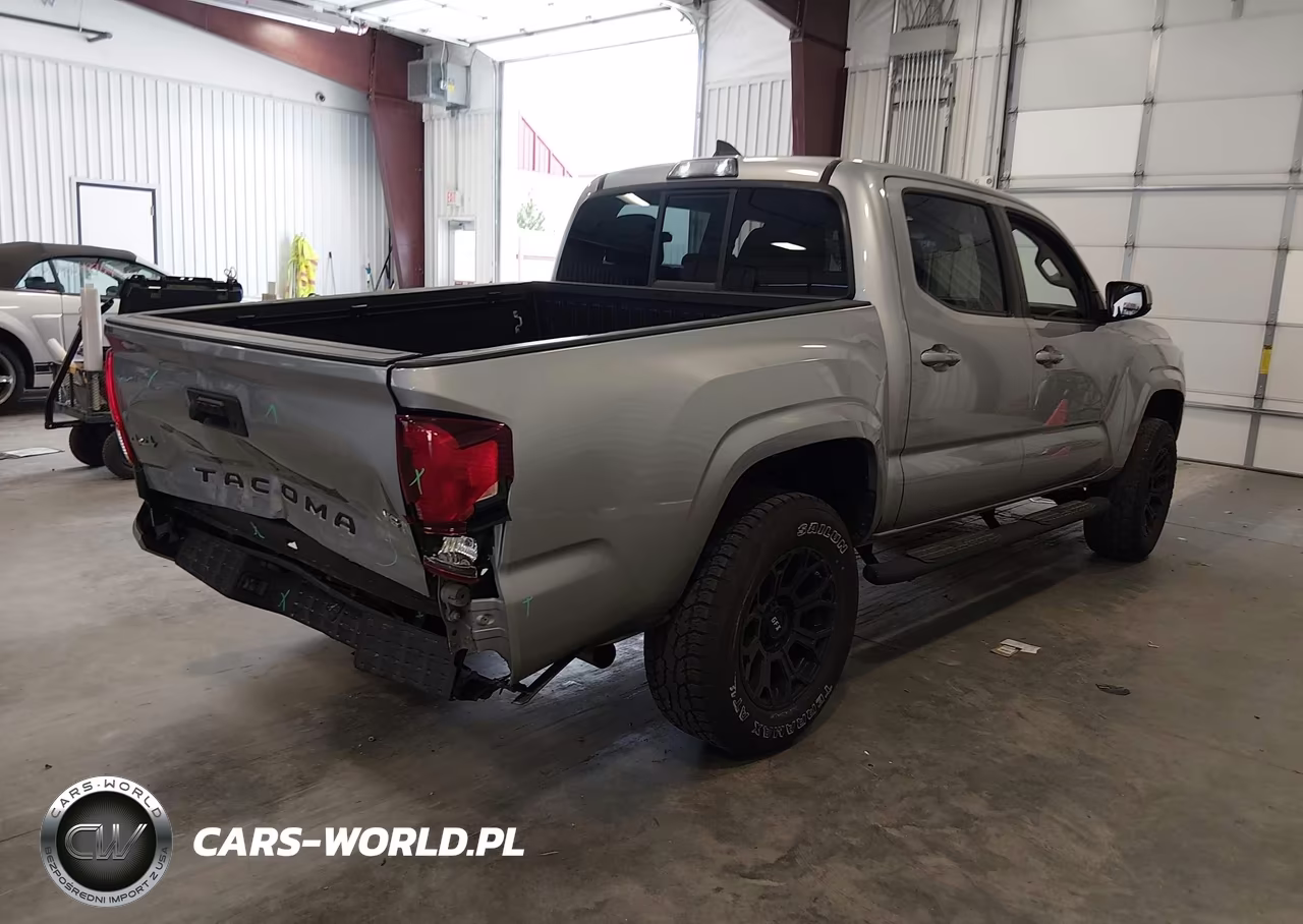 2019 Toyota Tacoma Sr V6 VIN:3TMCZ5AN6KM242852 - 4