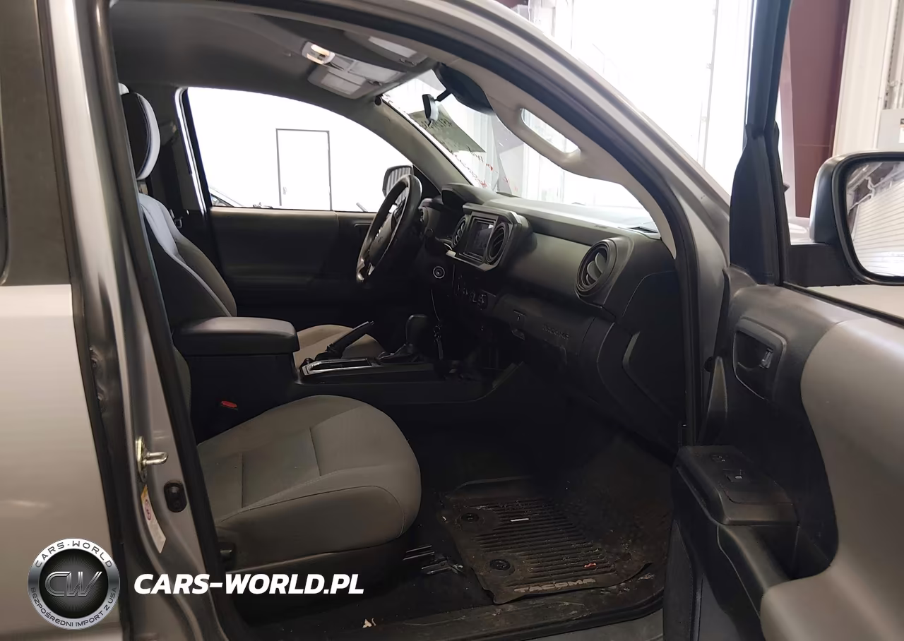 2019 Toyota Tacoma Sr V6 VIN:3TMCZ5AN6KM242852 - 5