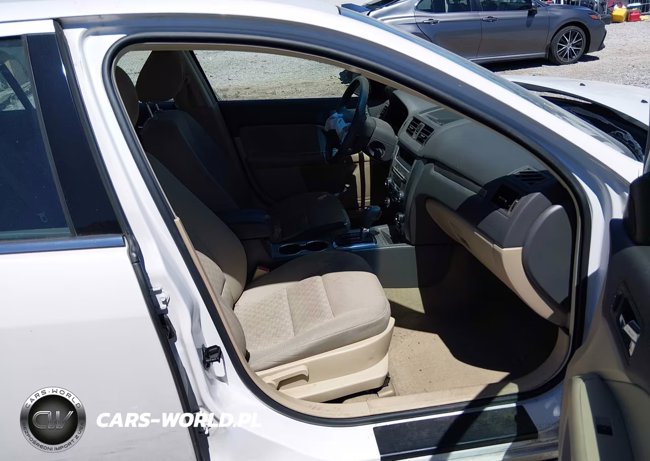 2011 Ford Fusion Se VIN:3FAHP0HA4BR106973 - 5