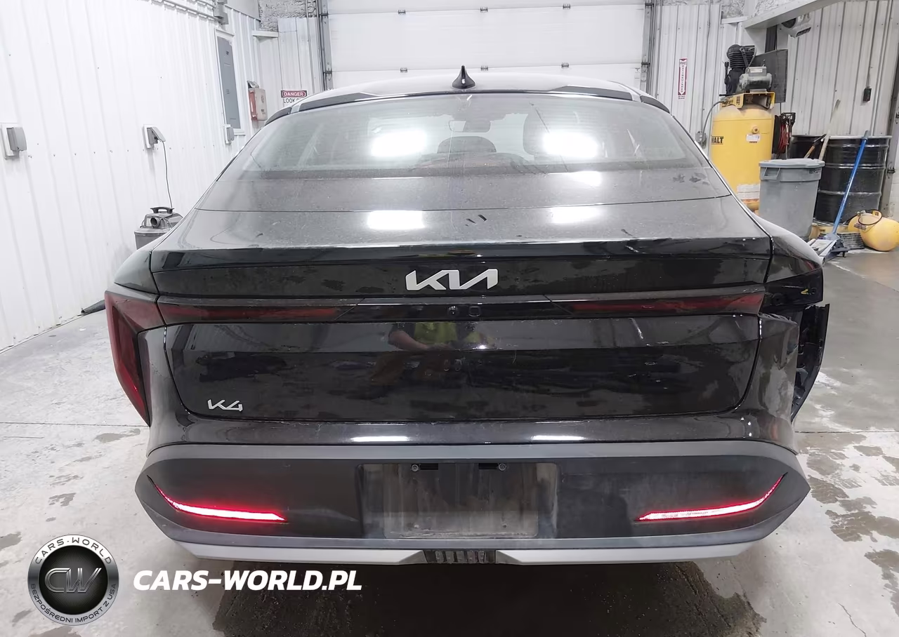 2025 Kia K4 Lxs VIN:3KPFT4DE9SE192978 - 17