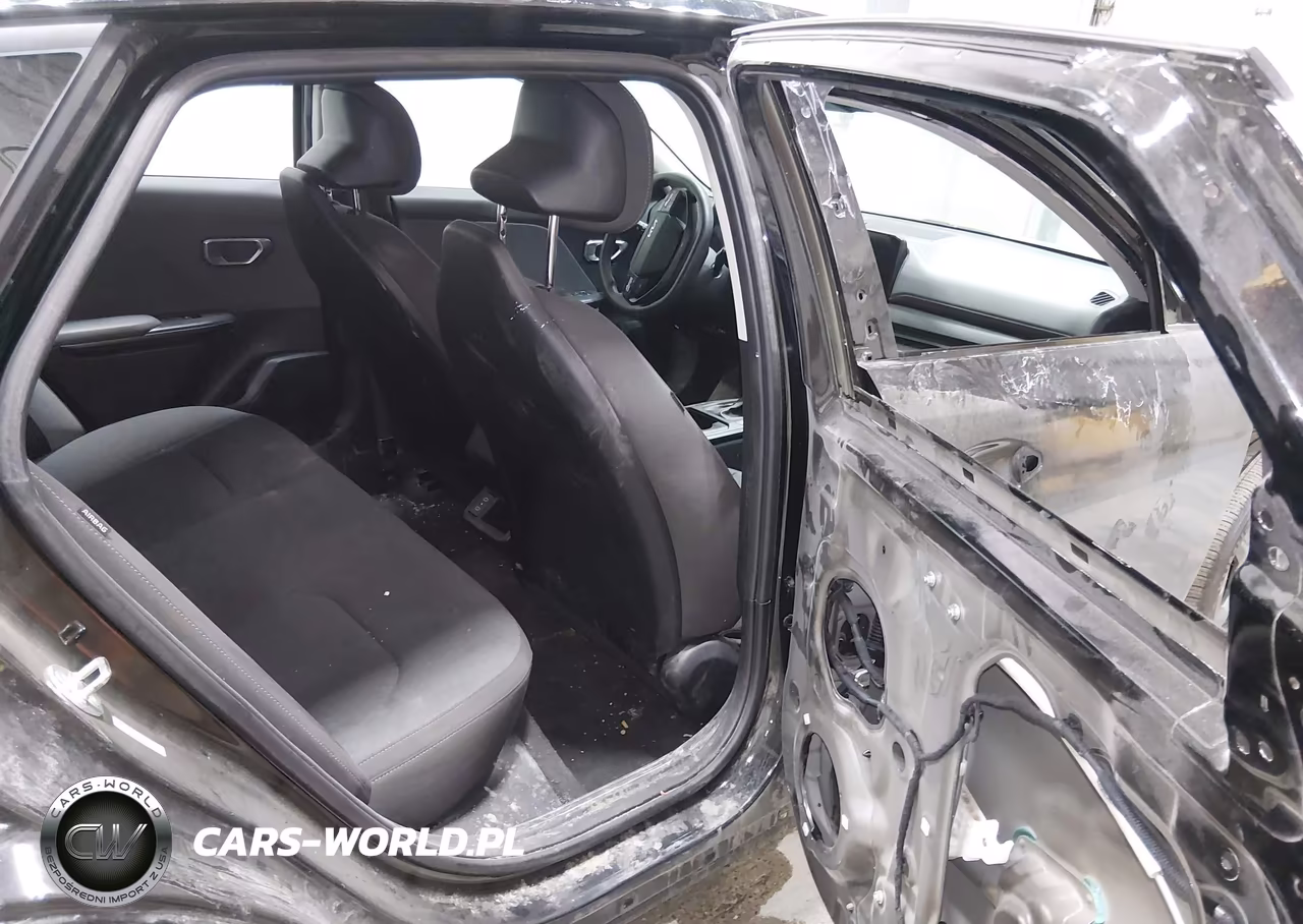 2025 Kia K4 Lxs VIN:3KPFT4DE9SE192978 - 8