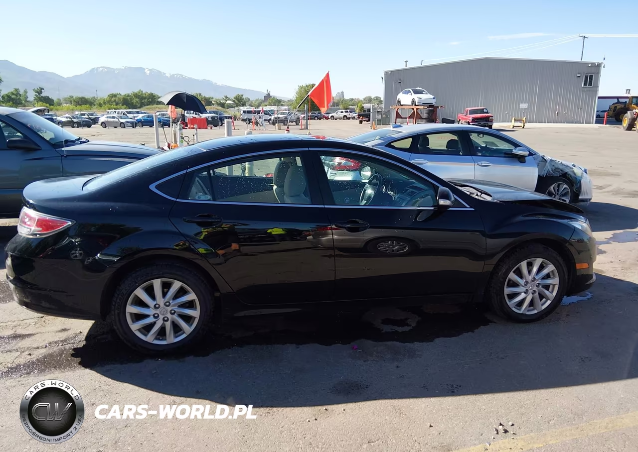 2011 Mazda Mazda6 I Touring Plus VIN:1YVHZ8CHXB5M29980 - 13