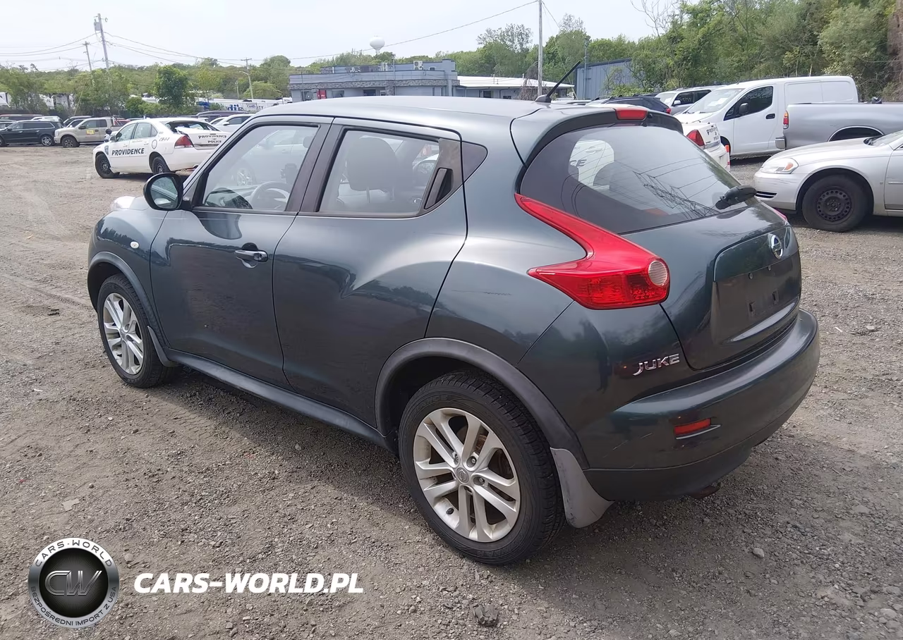 2013 Nissan Juke S VIN:JN8AF5MVXDT213679 - 3