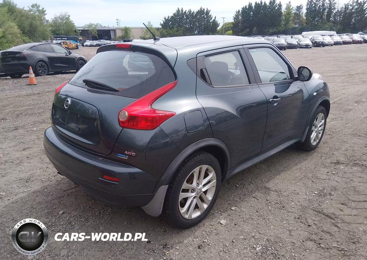 2013 Nissan Juke S VIN:JN8AF5MVXDT213679 - 4