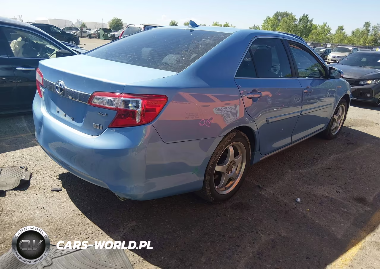 2013 Toyota Camry Hybrid Xle VIN:4T1BD1FK7DU094092 - 4