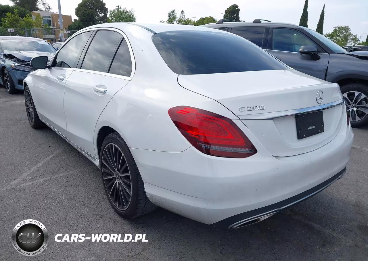 2021 Mercedes-Benz C 300 Sedan VIN:W1KWF8DBXMR639464 - 3