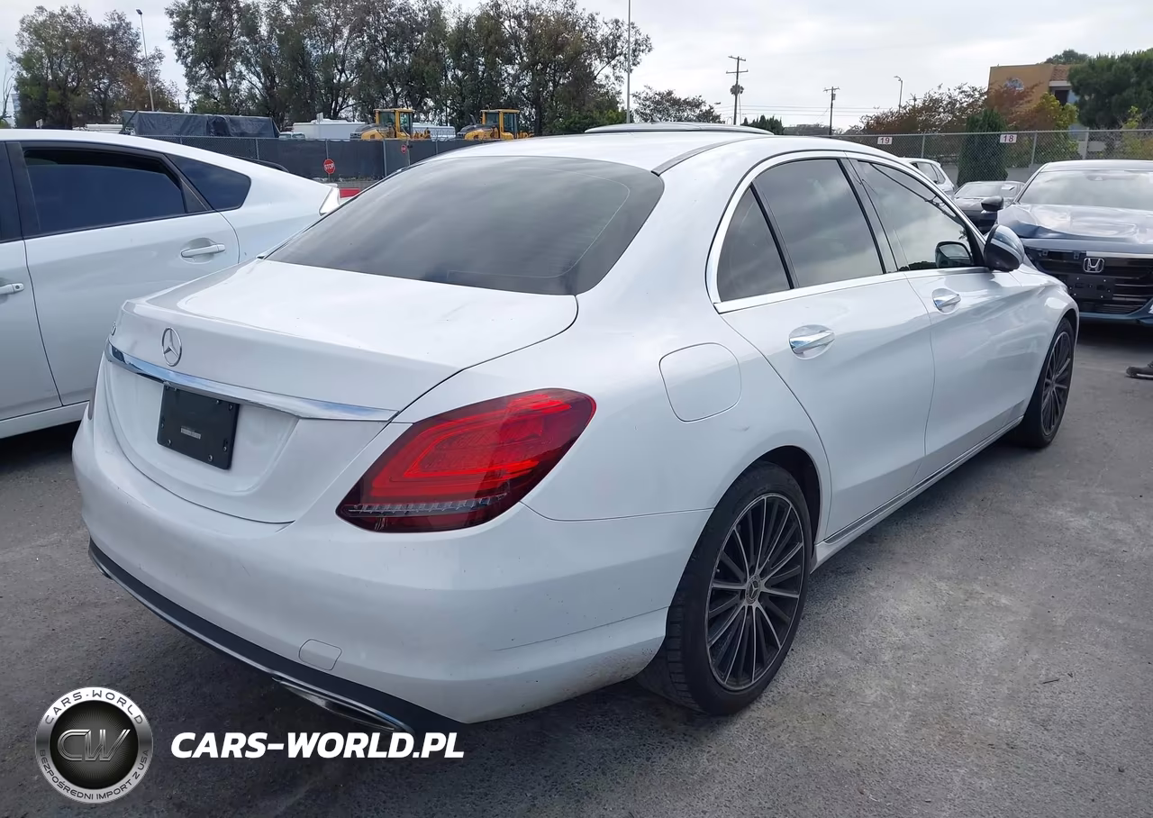 2021 Mercedes-Benz C 300 Sedan VIN:W1KWF8DBXMR639464 - 4