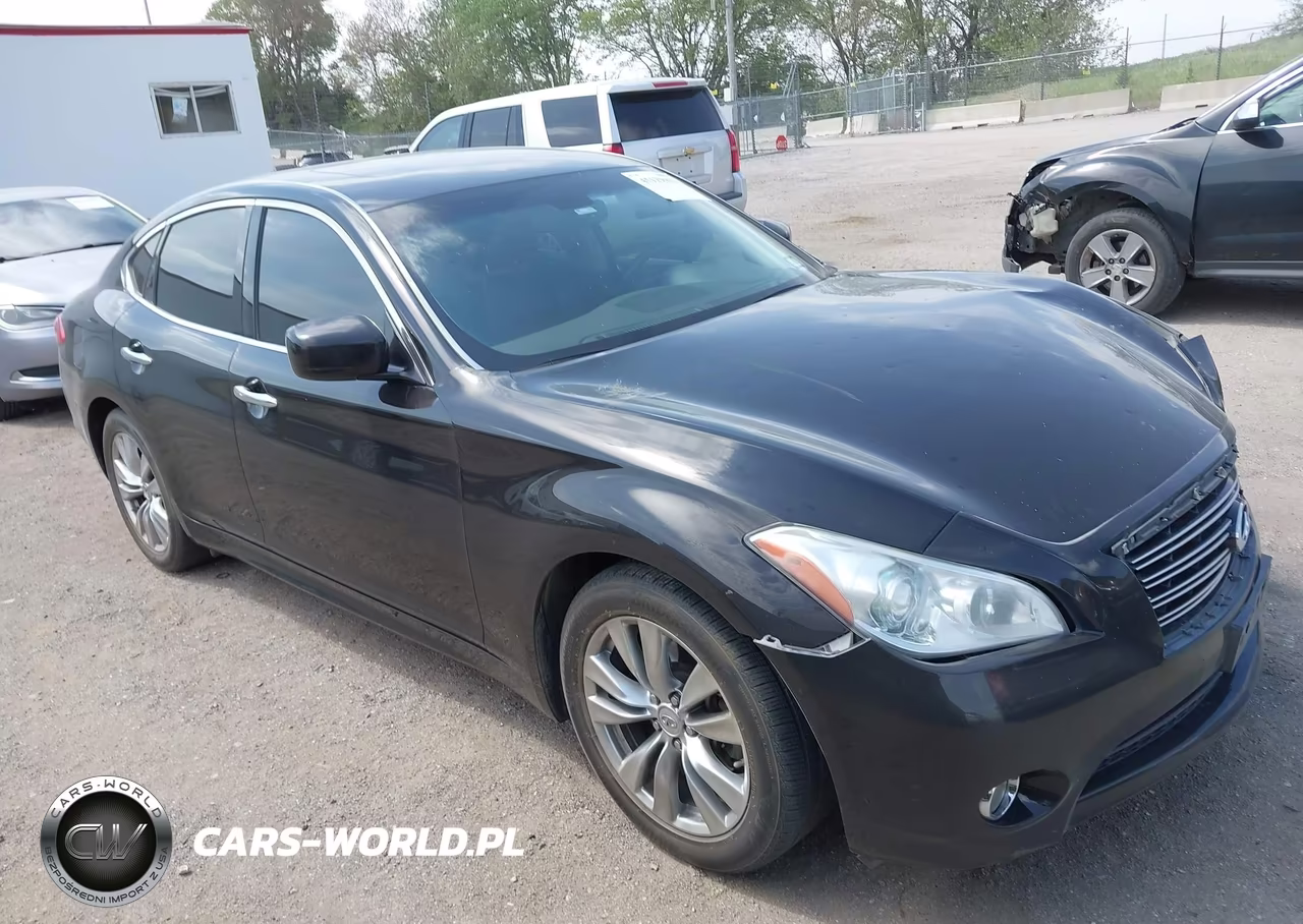 2013 Infiniti M37 – zdjęcie 1 z 18