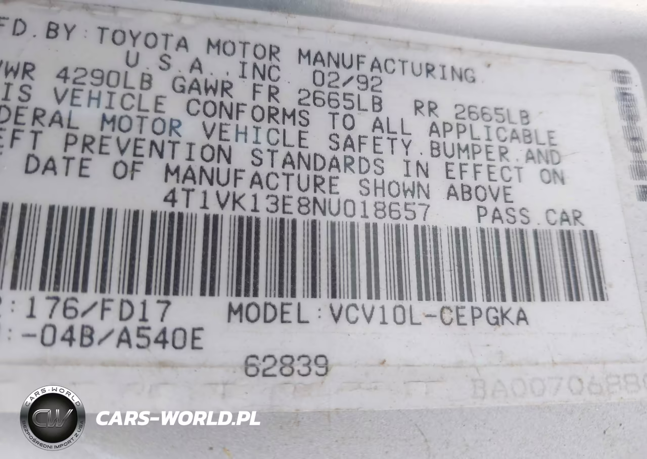1992 Toyota Camry Xle VIN:4T1VK13E8NU018657 - 9