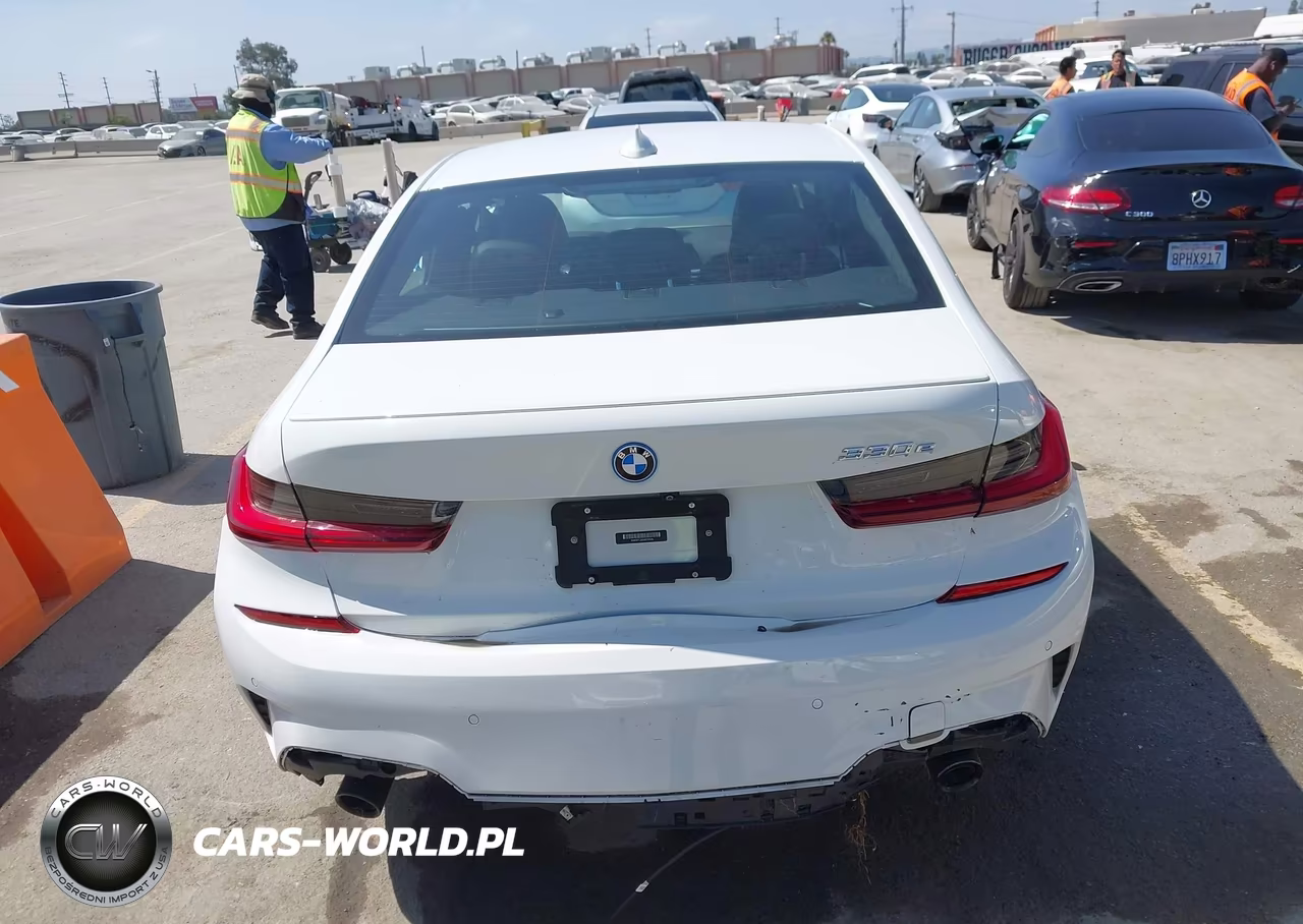 2022 BMW 330E VIN:3MW5P7J06N8C28586 - 16