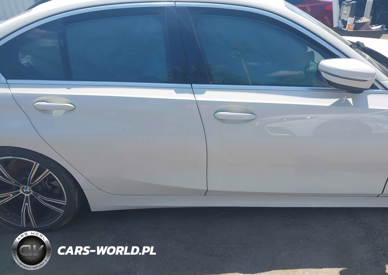 2021 BMW 330I VIN:3MW5R1J05M8B50355 - 13