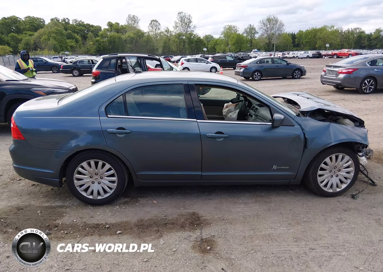 2012 Ford Fusion Hybrid VIN:3FADP0L38CR322172 - 13