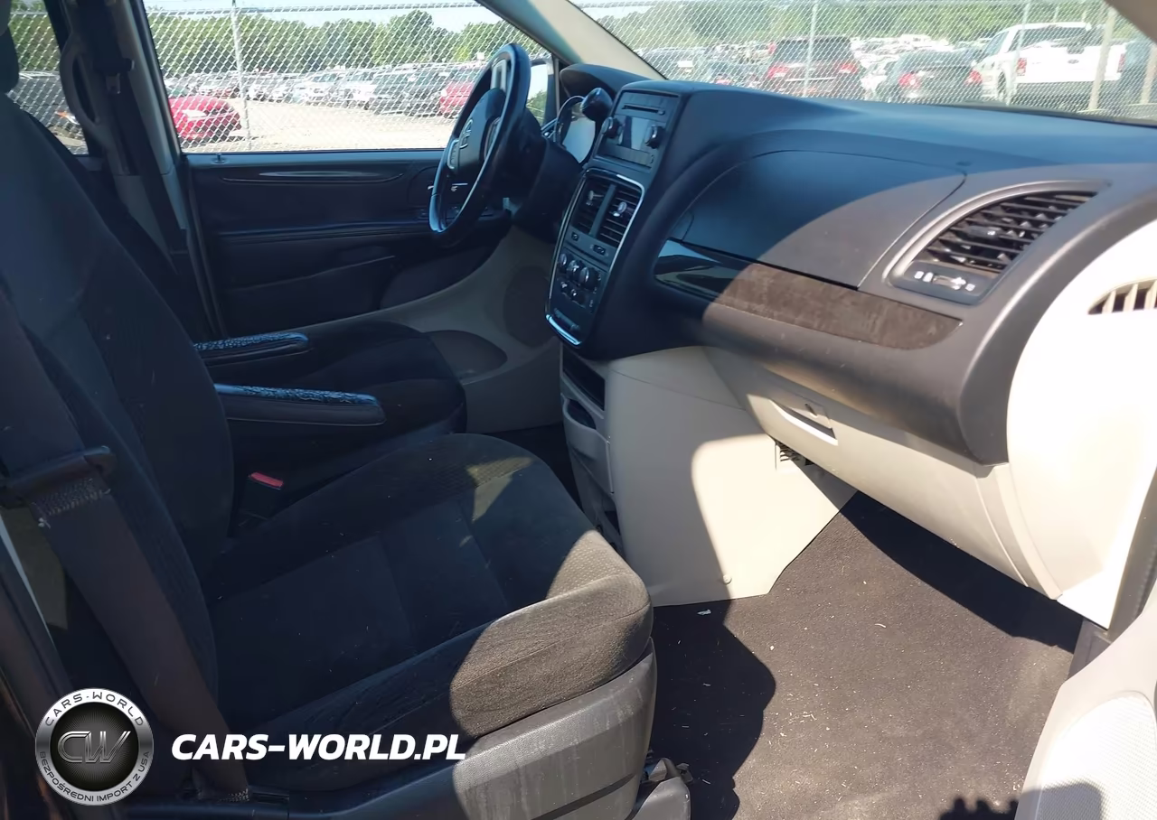 2017 Dodge Grand Caravan Se VIN:2C4RDGBGXHR561581 - 5