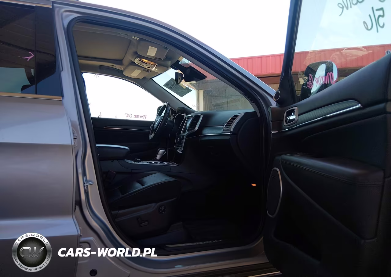 2018 Jeep Grand Cherokee Summit 4X4 VIN:1C4RJFJG5JC341980 - 5