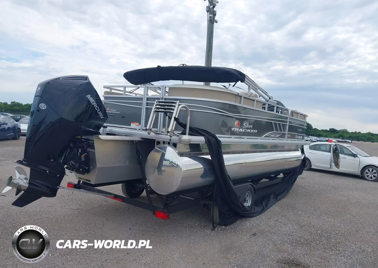 2023 Suntracker Ph30 Pontoon Boat VIN:BUJ81744F223 - 4