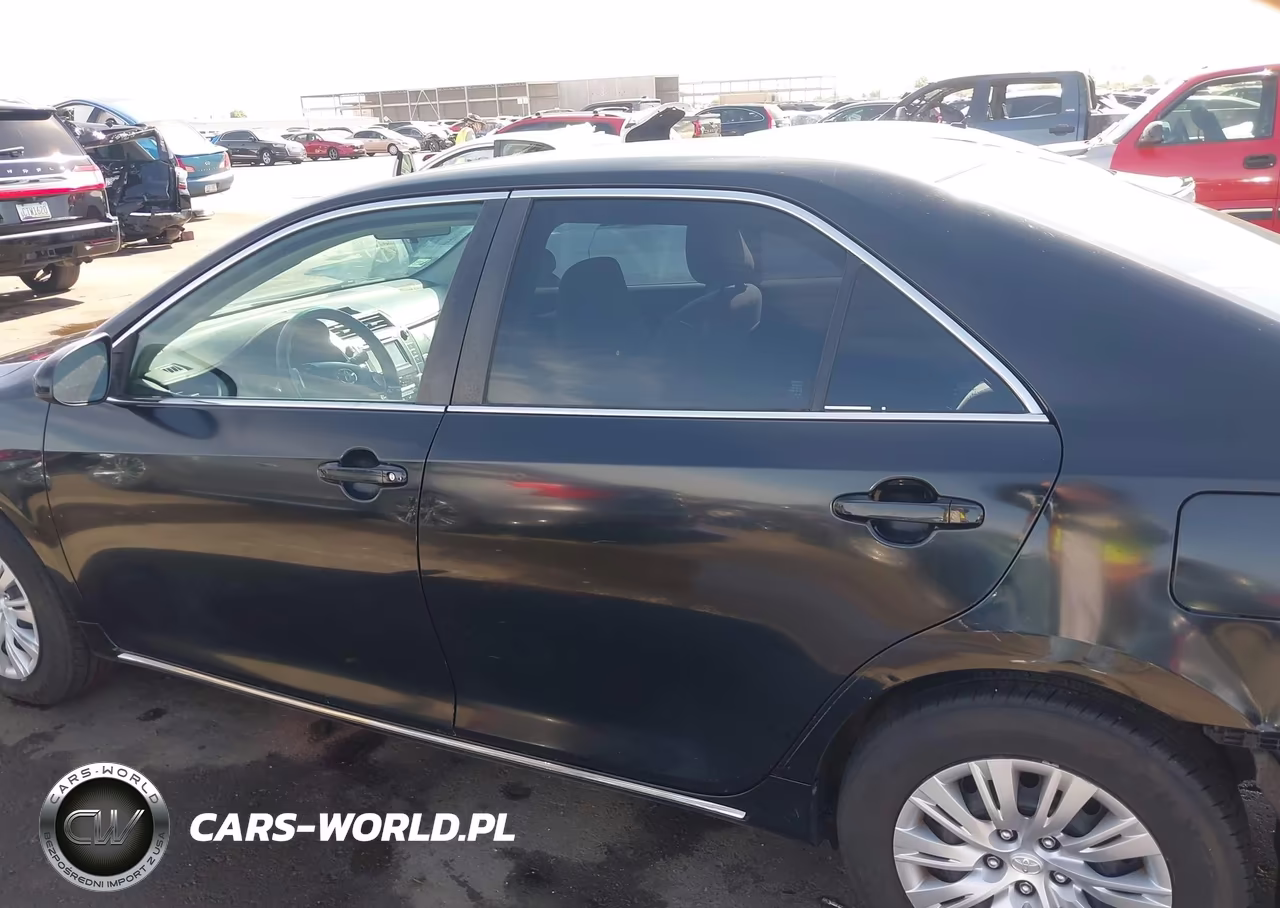 2012 Toyota Camry Le VIN:4T4BF1FK4CR265492 - 14