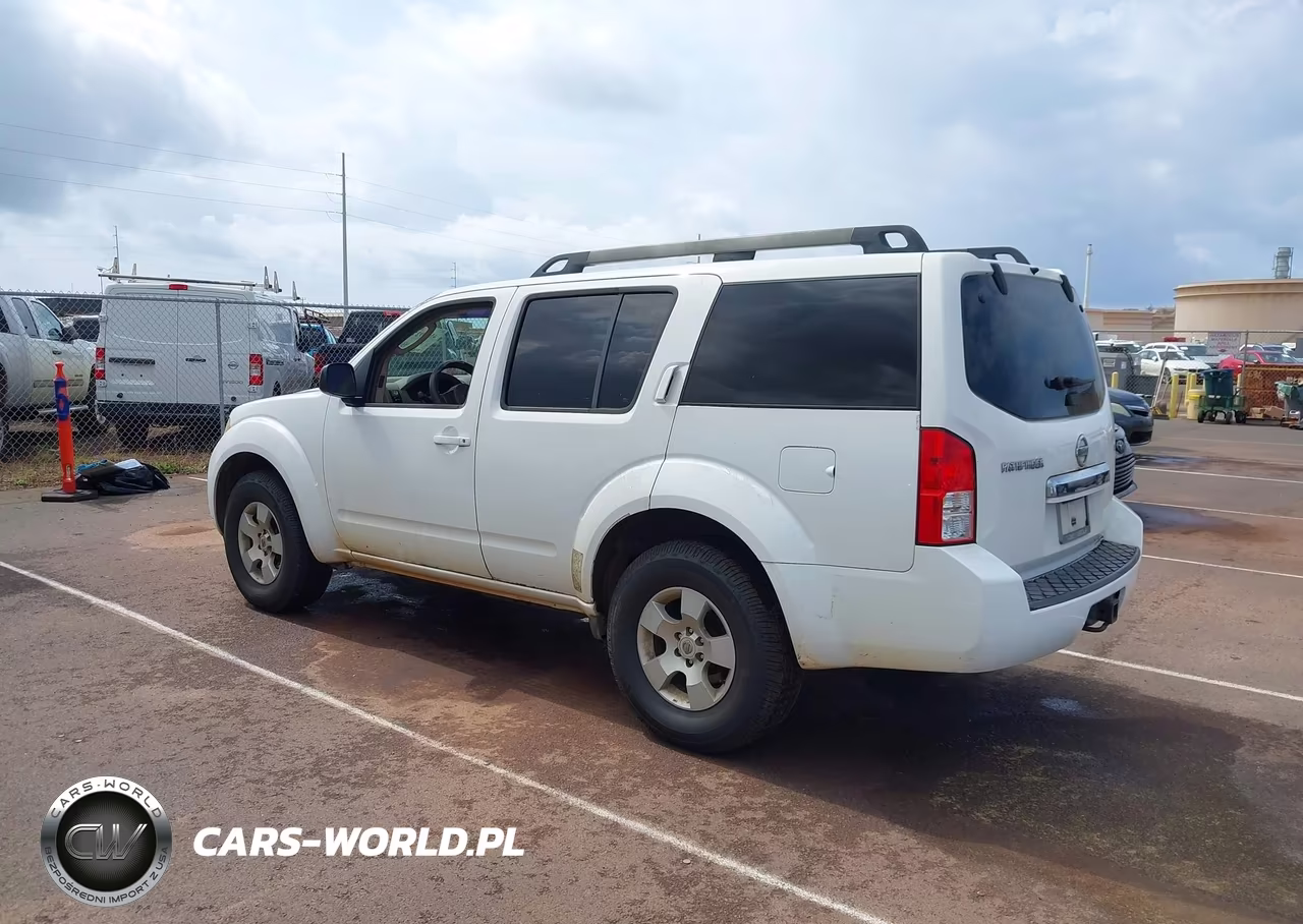 2010 Nissan Pathfinder S Fe+ VIN:5N1AR1NN9AC610575 - 3