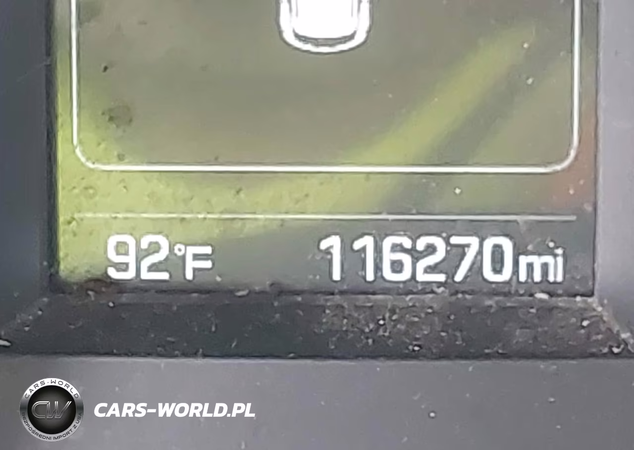 2018 Hyundai Santa Fe Sport 2.4L VIN:5NMZT3LB8JH054676 - 15