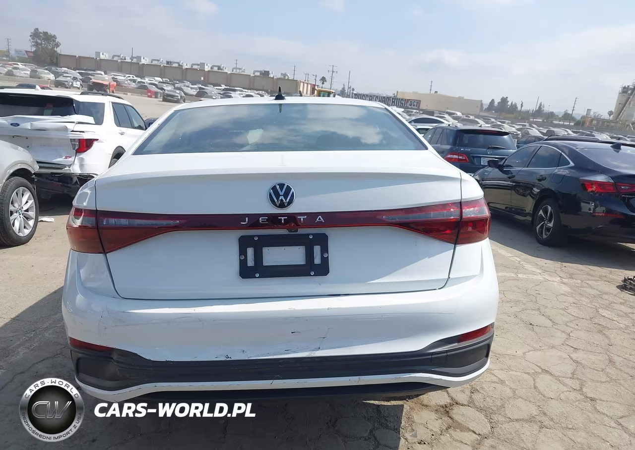 2025 Volkswagen Jetta 1.5T S VIN:3VW5X7BU6SM070710 - 16