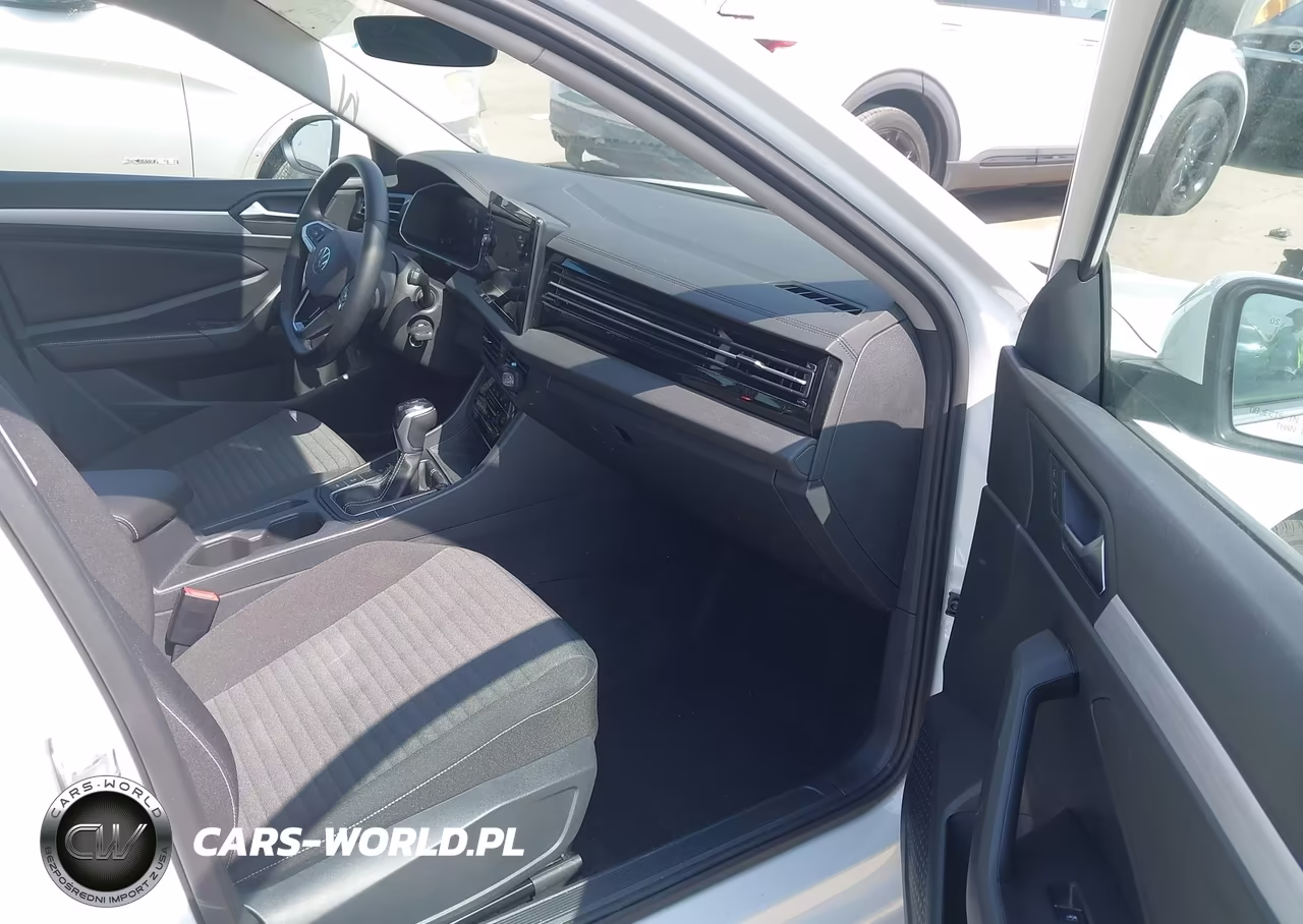 2025 Volkswagen Jetta 1.5T S VIN:3VW5X7BU6SM070710 - 5