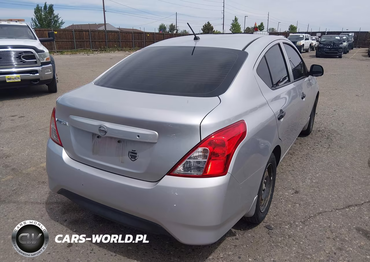 2015 Nissan Versa 1.6 S VIN:3N1CN7AP2FL859608 - 4