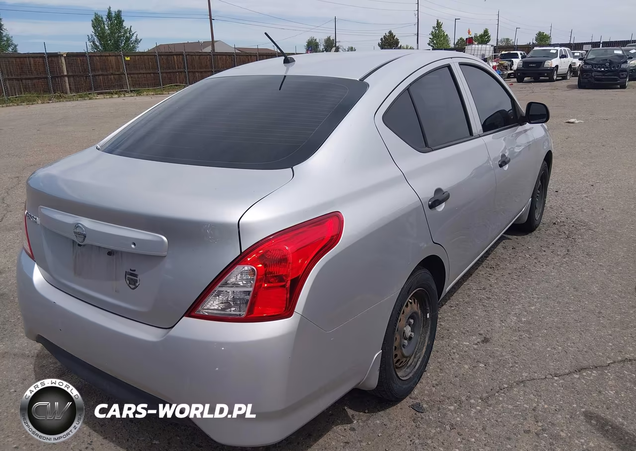 2015 Nissan Versa 1.6 S VIN:3N1CN7AP2FL859608 - 5