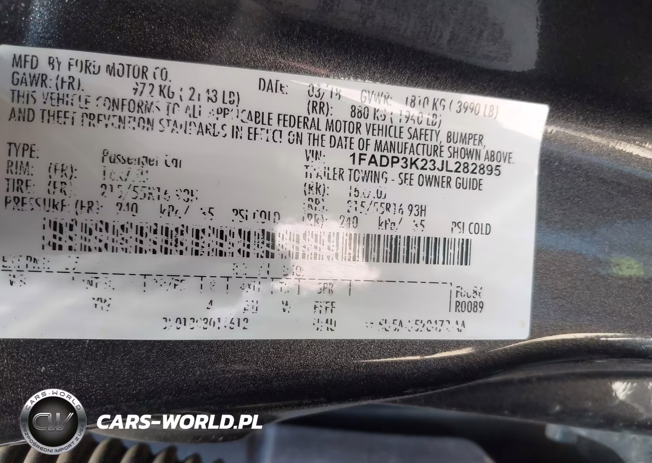 2018 Ford Focus Se VIN:1FADP3K23JL282895 - 9