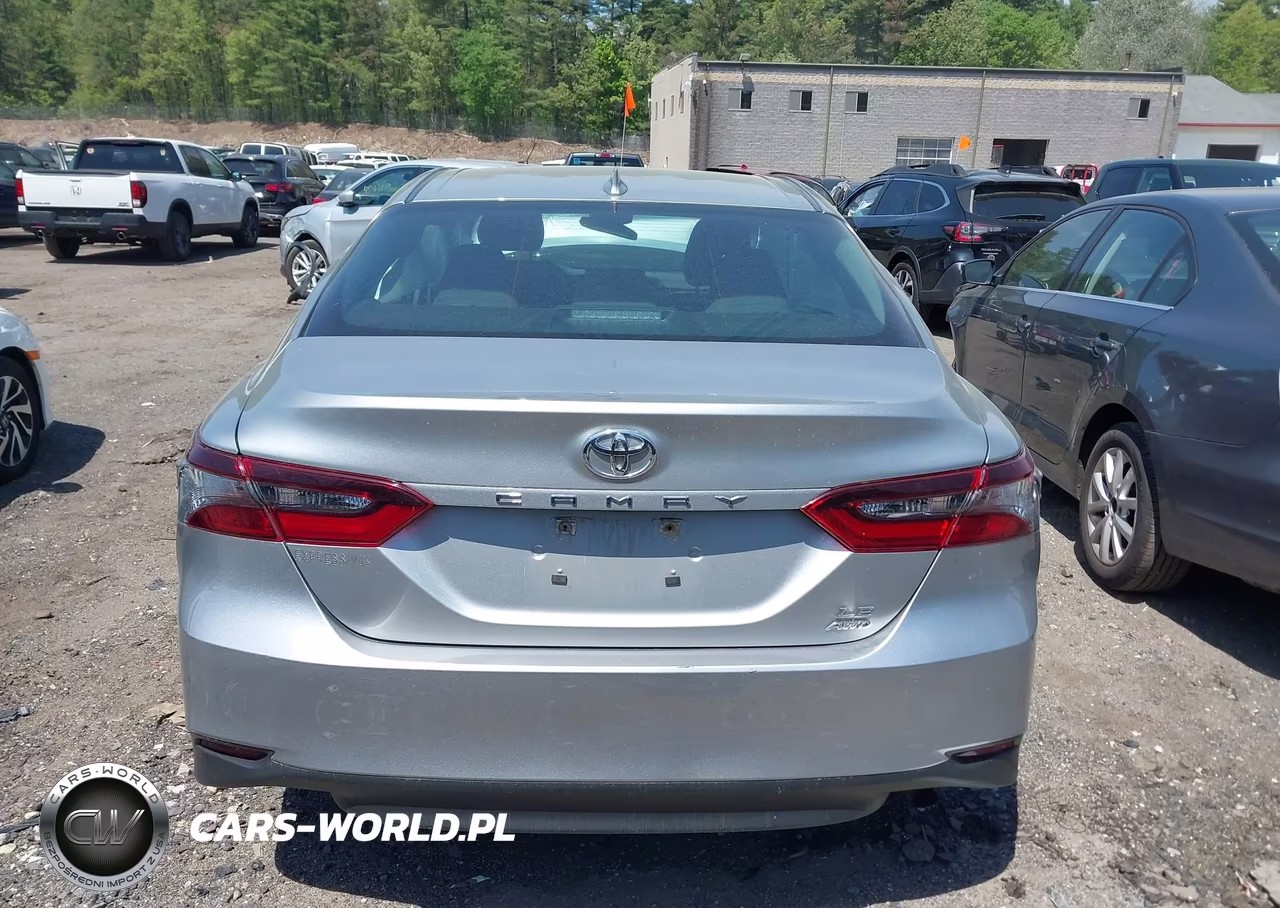 2024 Toyota Camry Le VIN:4T1R11BK7RU111137 - 16
