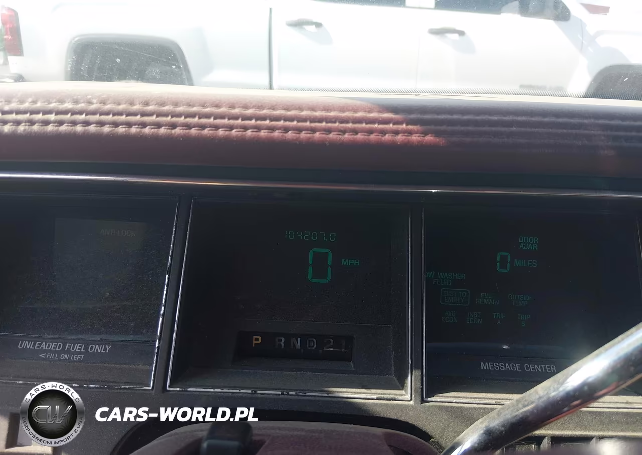 1994 Lincoln Town Car Signature-Tournament VIN:1LNLM82W3RY718394 - 7