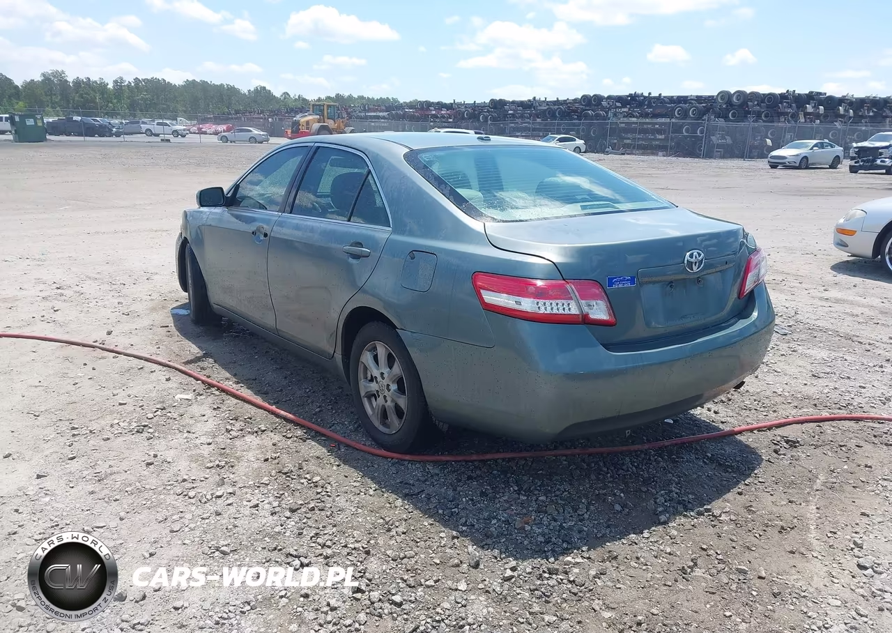2011 Toyota Camry Le VIN:4T1BF3EK8BU703243 - 3