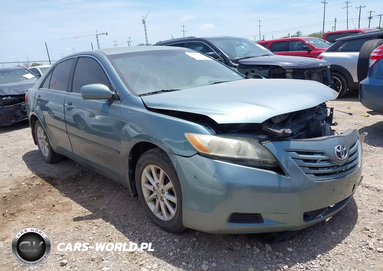 2009 Toyota Camry Le – zdjęcie 1 z 11