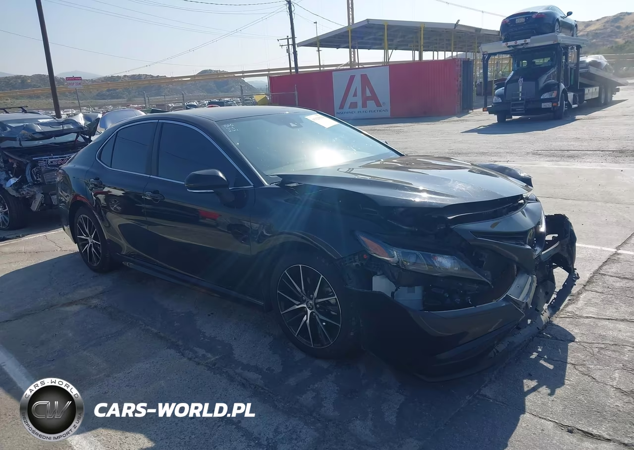 2022 Toyota Camry Se – zdjęcie 1 z 16
