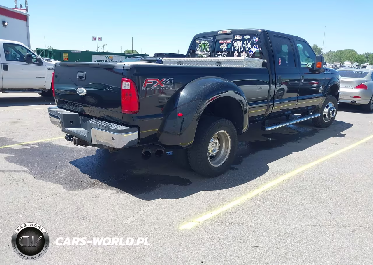 2012 Ford F-350 Lariat VIN:1FT8W3DT8CEC45952 - 4