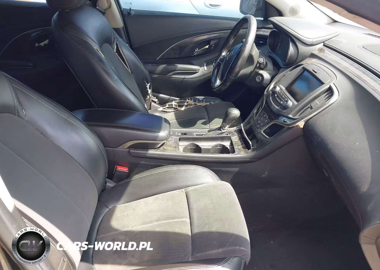 2015 Buick Lacrosse VIN:1G4GA5G35FF242082 - 5