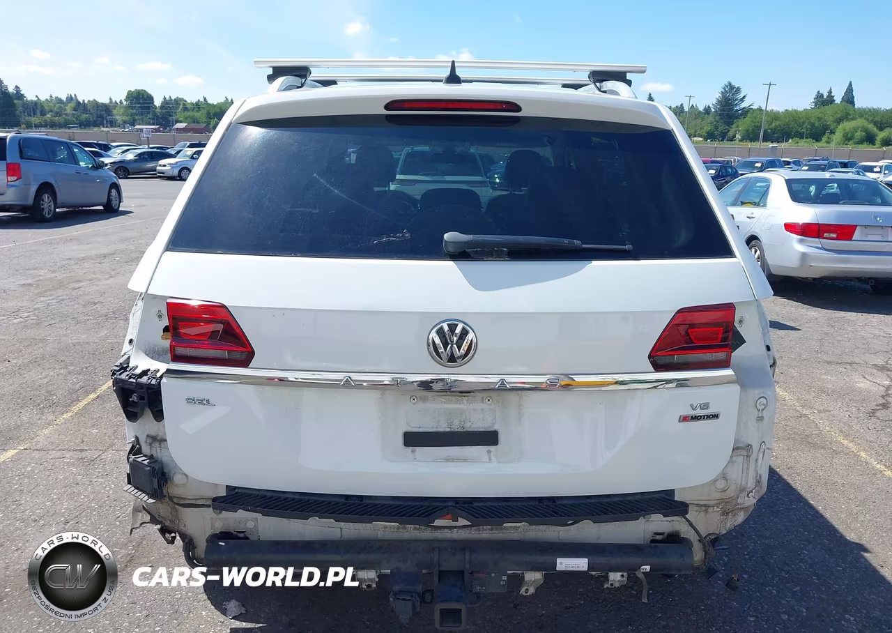2018 Volkswagen Atlas 3.6L V6 Sel VIN:1V2RR2CA7JC529151 - 17