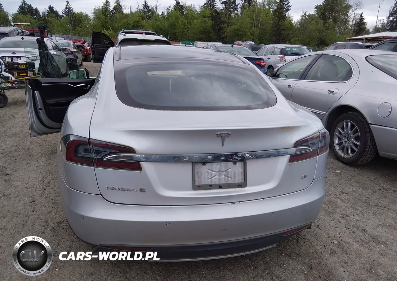 2015 Tesla Model S 70D-85D-P85D VIN:5YJSA1H26FF080836 - 17