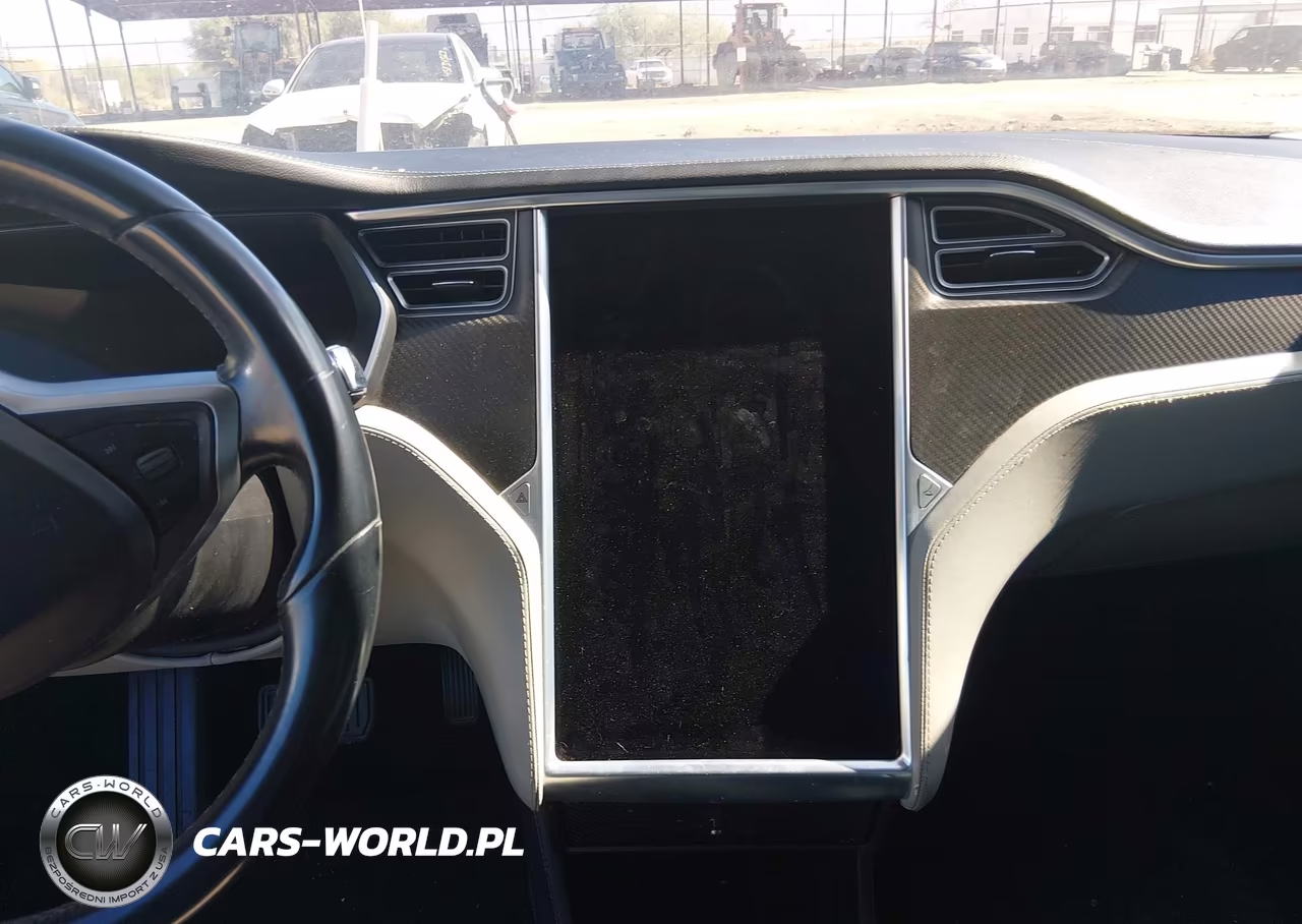 2014 Tesla Model S P85 VIN:5YJSA1H19EFP38722 - 17