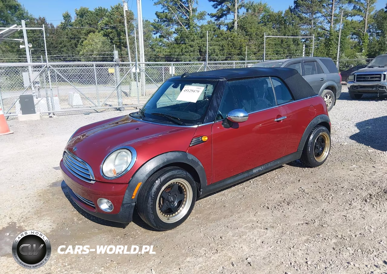 2010 Mini Cooper VIN:WMWMR3C5XATU97703 - 2