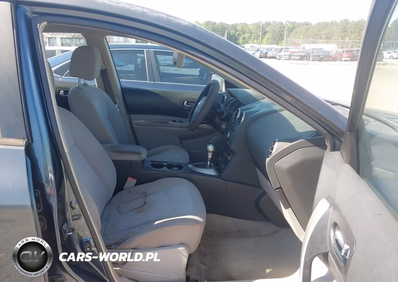 2014 Nissan Rogue Select S VIN:JN8AS5MTXEW614644 - 5
